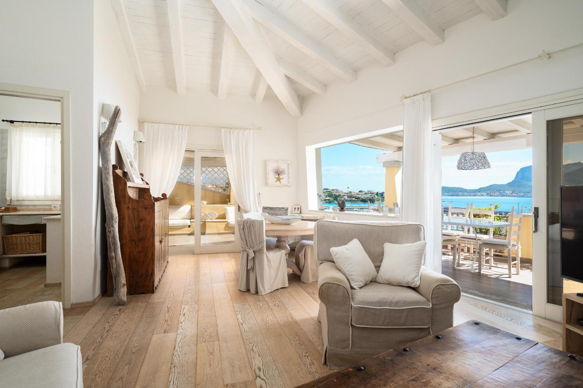 S'Abba Seafront Apartments - Your House In Sardinia Golfo Aranci Exterior photo