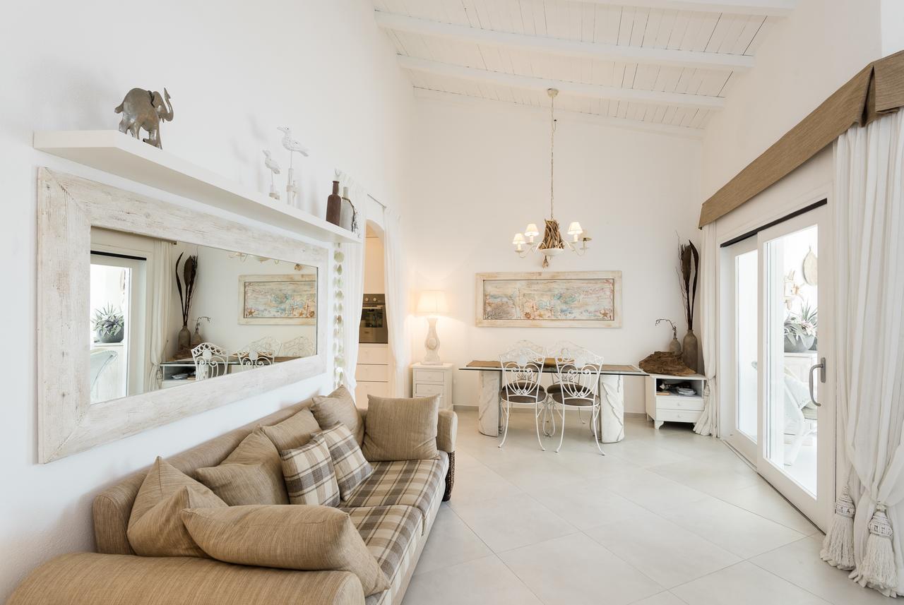 S'Abba Seafront Apartments - Your House In Sardinia Golfo Aranci Exterior photo